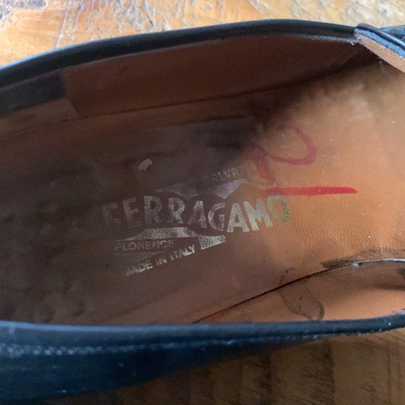 Salvatore Ferragamo Black Leather Loafers - Picture 5 of 16